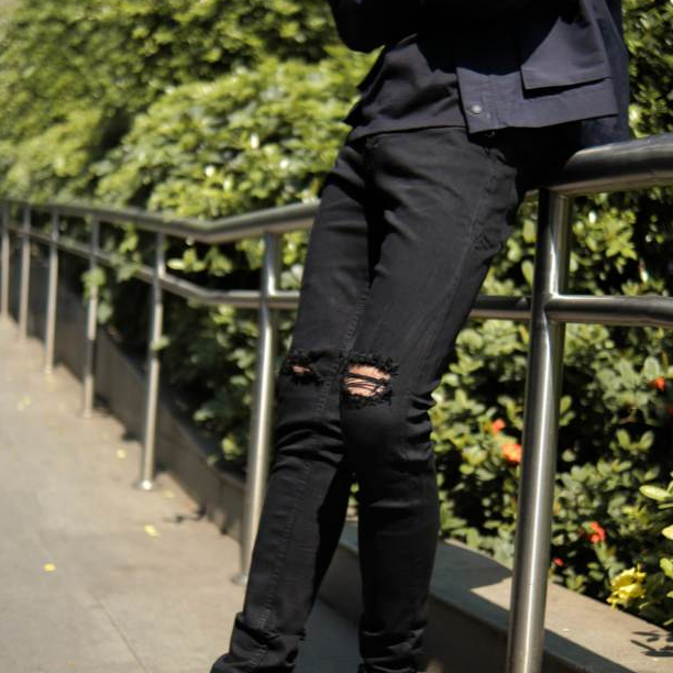 Weird Jeans - Black Ripped Z88 - Image 2