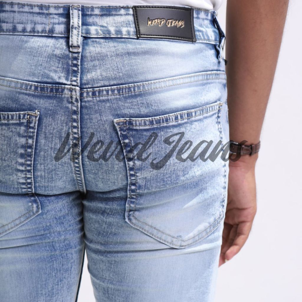 Weird Jeans - Broken Blue - Image 8