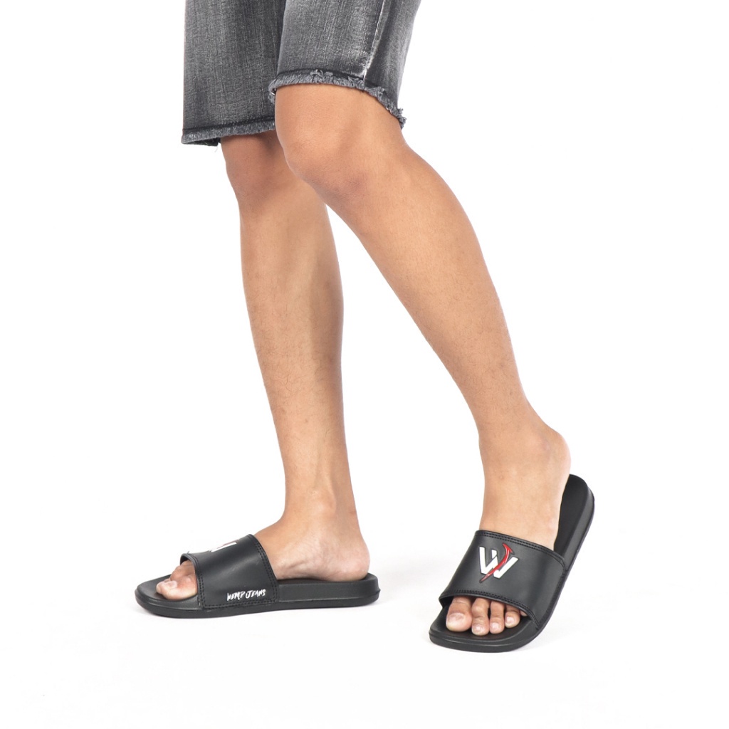 Weird Jeans - "W" Red Feathers - Sandal Slide Black Pria - Image 3