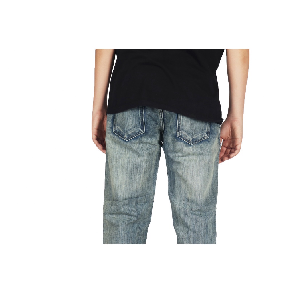 Weird Jeans - REGULER FIT Rain Blue - Celana Panjang Denim Polos Reguler Fit Slim Fit - Image 4